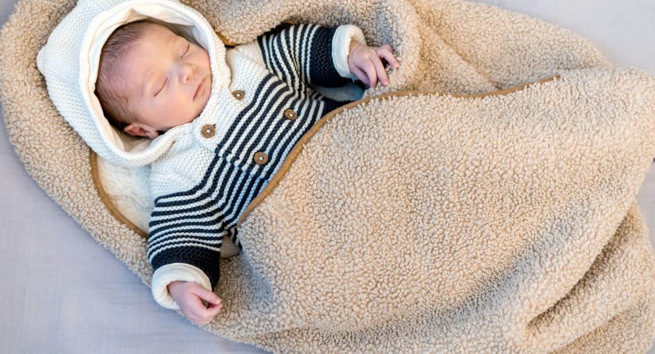 Baby im Schlafsack